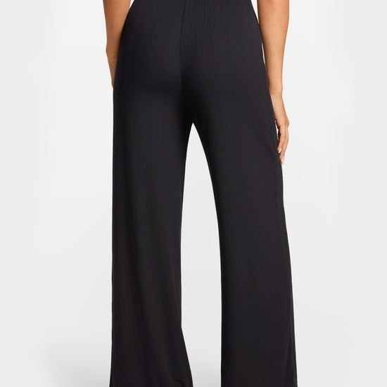 SOULVOR Wide Leg Casual Pants Black @model_info:A2